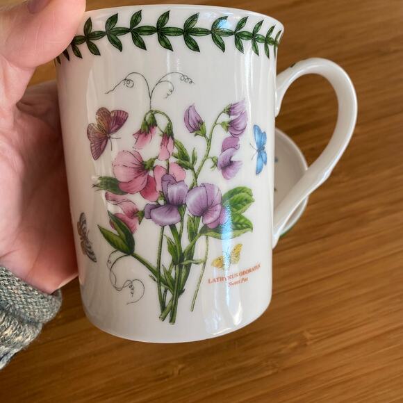 Portmeirion Botanic Garden Sweet Pea 2-Pc. 4" Mug Tea Cup w/ Coaster FLAWLESS - Picture 6 of 9